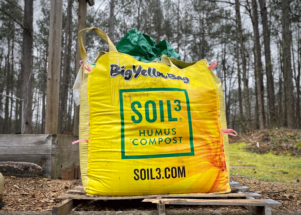 Yellow bag of Soil3 product